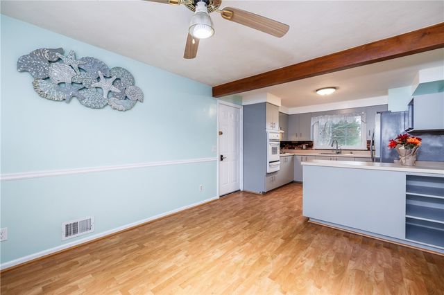 26 Drumlin Drive, Macedon, NY 14502