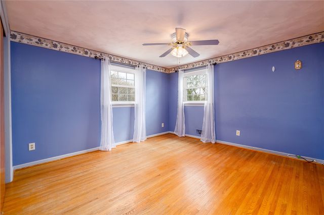 26 Drumlin Drive, Macedon, NY 14502