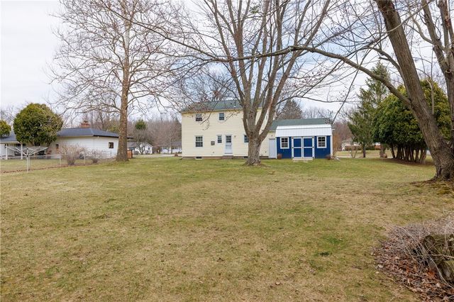 26 Drumlin Drive, Macedon, NY 14502