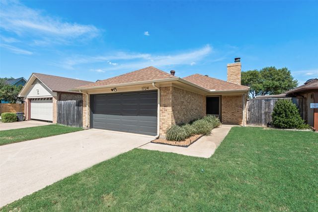 1724 Mimosa Lane, Euless, TX 76039