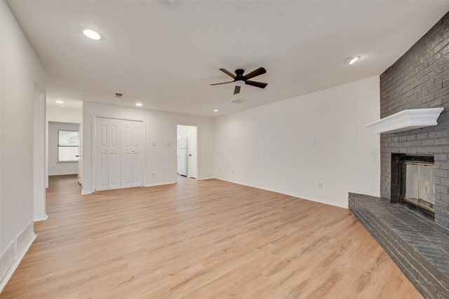 1724 Mimosa Lane, Euless, TX 76039