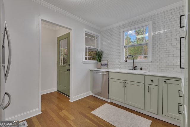 9 Meridian Drive, Newnan, GA 30263