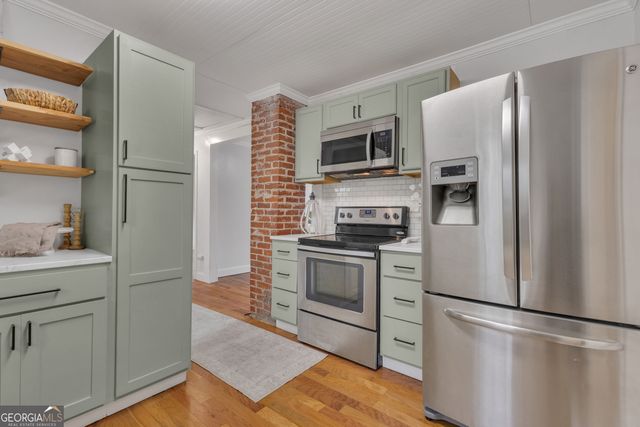 9 Meridian Drive, Newnan, GA 30263