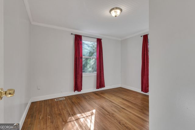 9 Meridian Drive, Newnan, GA 30263