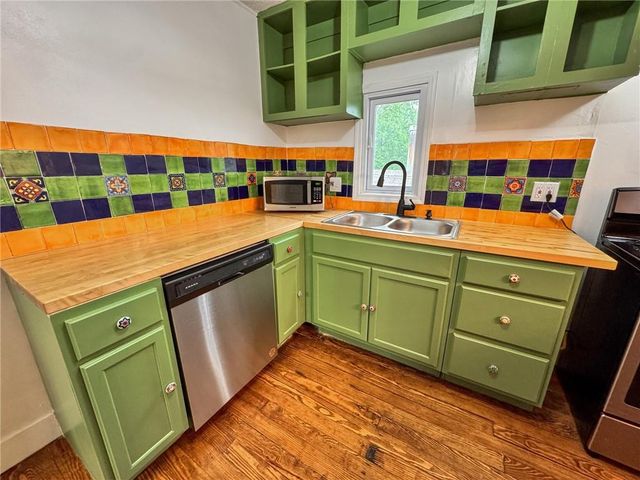 2726 Belleview Avenue, Kansas City, MO 64108