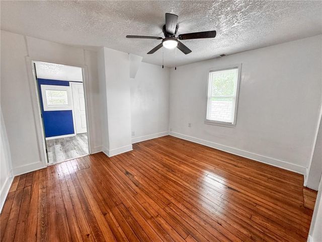 2726 Belleview Avenue, Kansas City, MO 64108