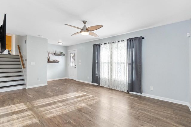 2008 Lenora DRIVE, West Bend, WI 53090