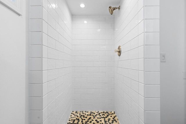 2008 Lenora DRIVE, West Bend, WI 53090