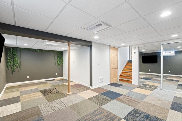 2008 Lenora DRIVE, West Bend, WI 53090