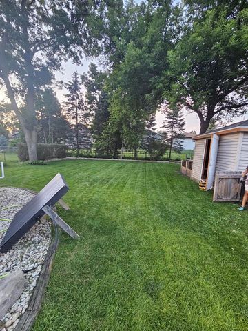 2008 Lenora DRIVE, West Bend, WI 53090