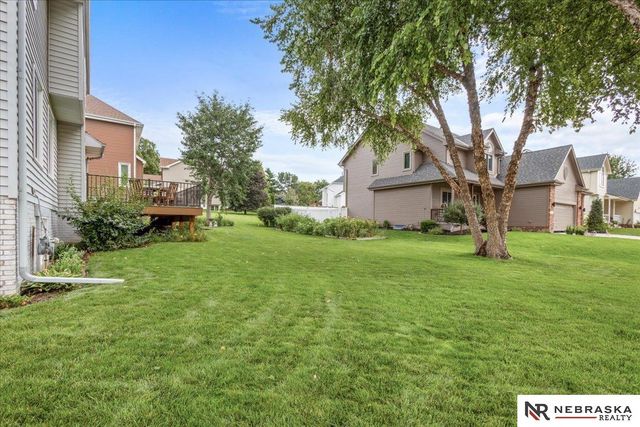 501 N Polk Circle, Papillion, NE 68046