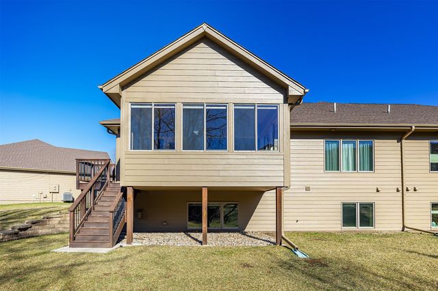 550 Legacy Court 35, Norwalk, IA 50211