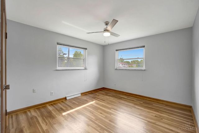 702 W Sharon Road, Forest Park, OH 45240