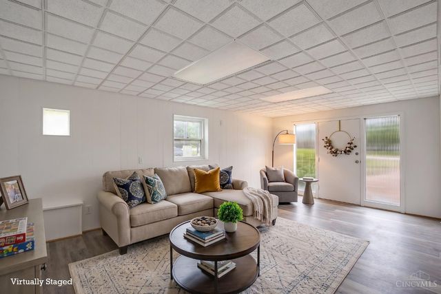 702 W Sharon Road, Forest Park, OH 45240