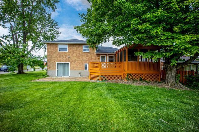 702 W Sharon Road, Forest Park, OH 45240
