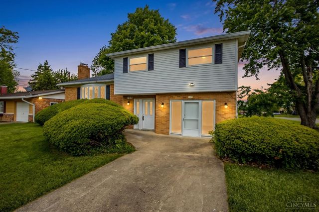 702 W Sharon Road, Forest Park, OH 45240