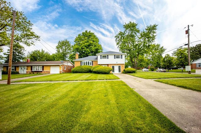 702 W Sharon Road, Forest Park, OH 45240
