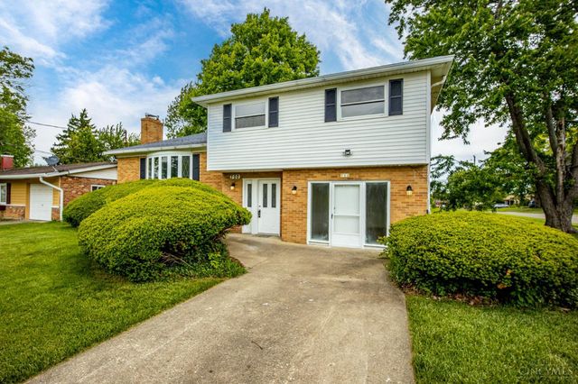 702 W Sharon Road, Forest Park, OH 45240
