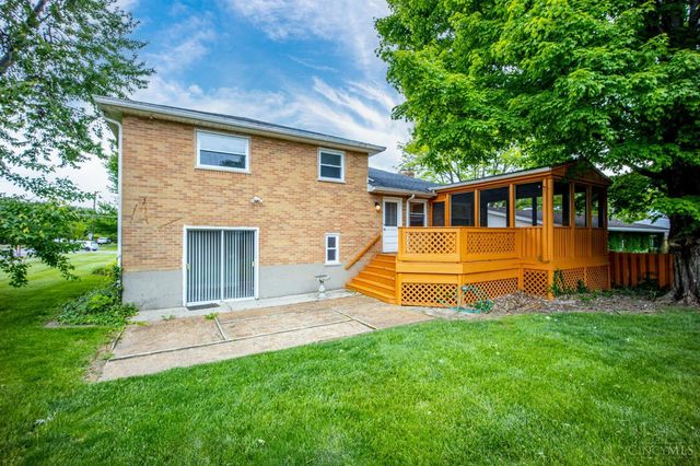 702 W Sharon Road, Forest Park, OH 45240