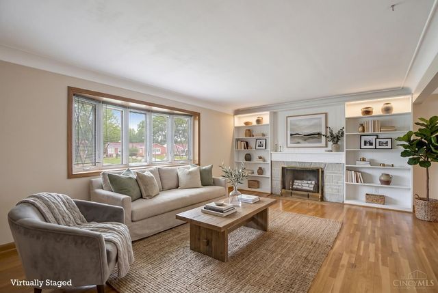 702 W Sharon Road, Forest Park, OH 45240