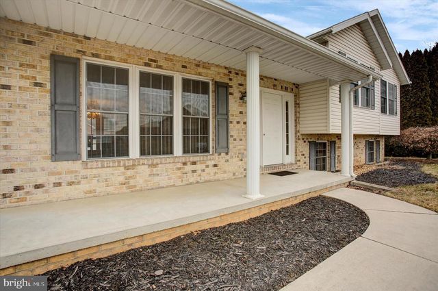 345 SUELINN DRIVE, Chambersburg, PA 17201