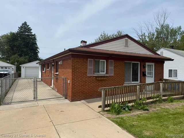 5665 Nightingale Street, Dearborn Heights, MI 48127