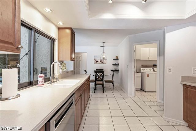 4005 Brush LN, Naples, FL 34112