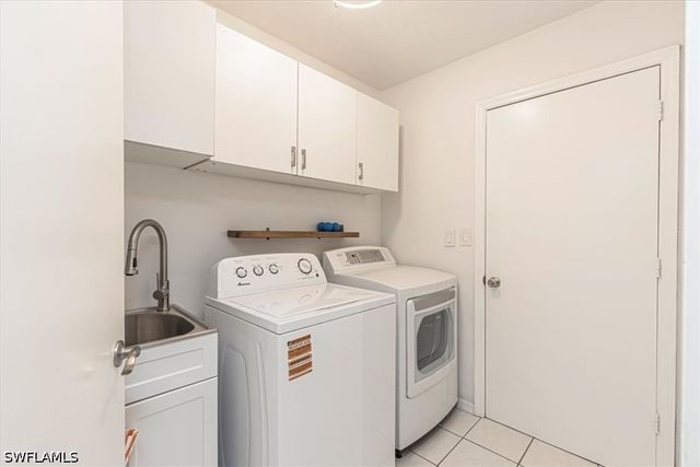 4005 Brush LN, Naples, FL 34112