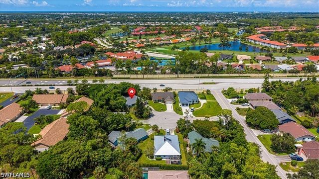 4005 Brush LN, Naples, FL 34112