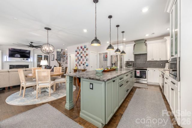 1420 Academy Street, Charlotte, NC 28205