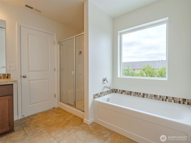 291 N 34th Court, Ridgefield, WA 98642