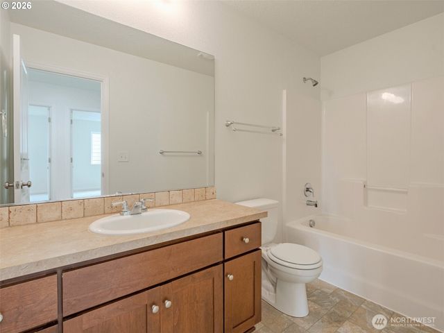 291 N 34th Court, Ridgefield, WA 98642