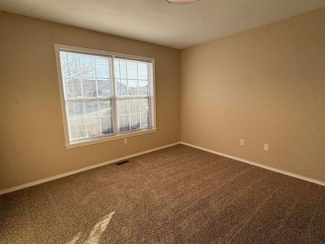 5717 S Shiloh Battle Court, Brookline, MO 65619