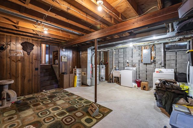 705 Spillway Drive, La Crosse, WI 54603