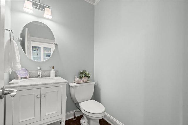 290 Wilde Green Drive, Roswell, GA 30075