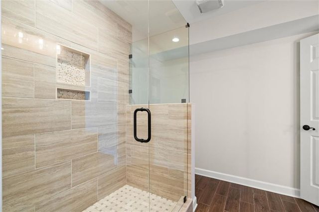 290 Wilde Green Drive, Roswell, GA 30075