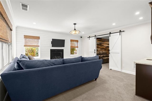 290 Wilde Green Drive, Roswell, GA 30075