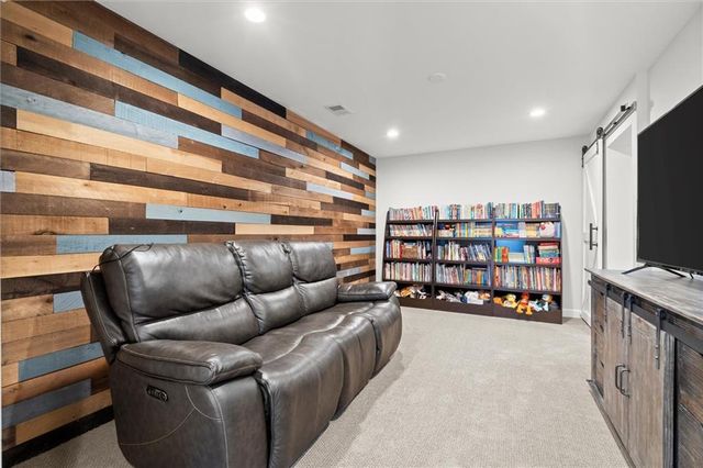 290 Wilde Green Drive, Roswell, GA 30075