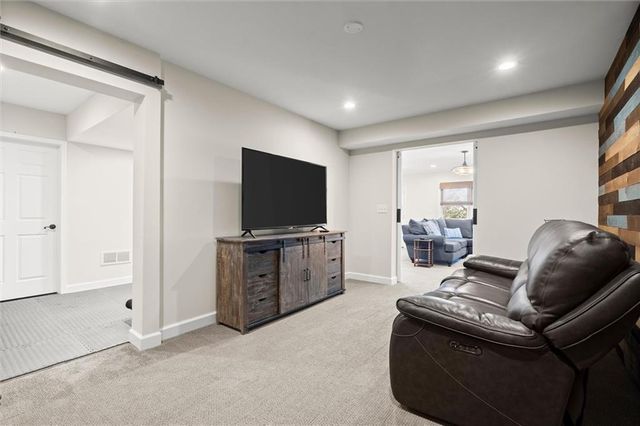 290 Wilde Green Drive, Roswell, GA 30075