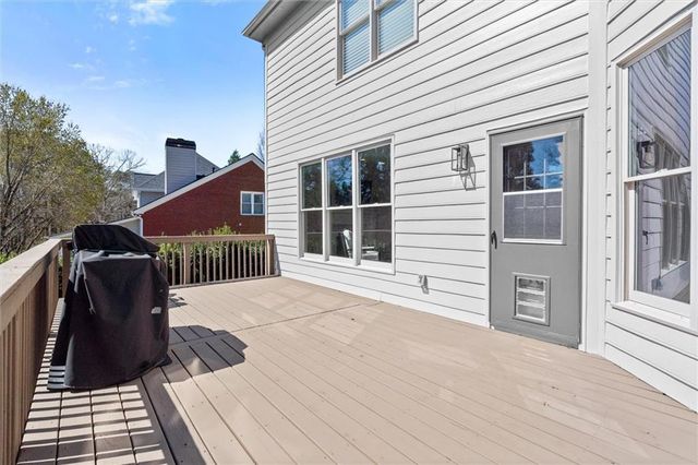 290 Wilde Green Drive, Roswell, GA 30075