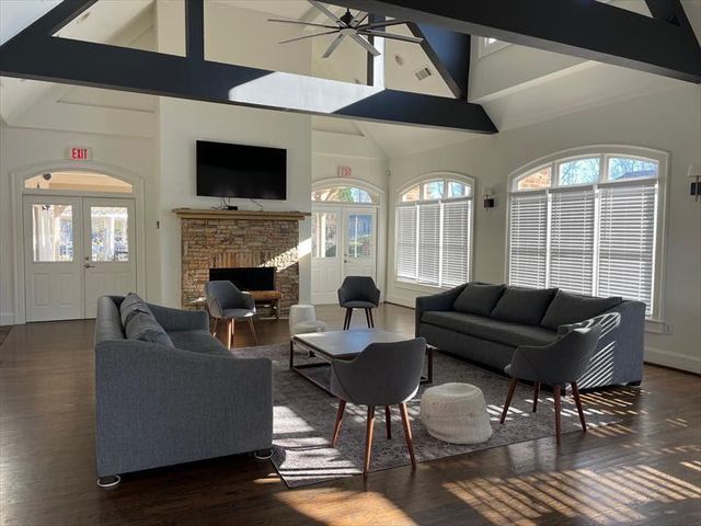 290 Wilde Green Drive, Roswell, GA 30075