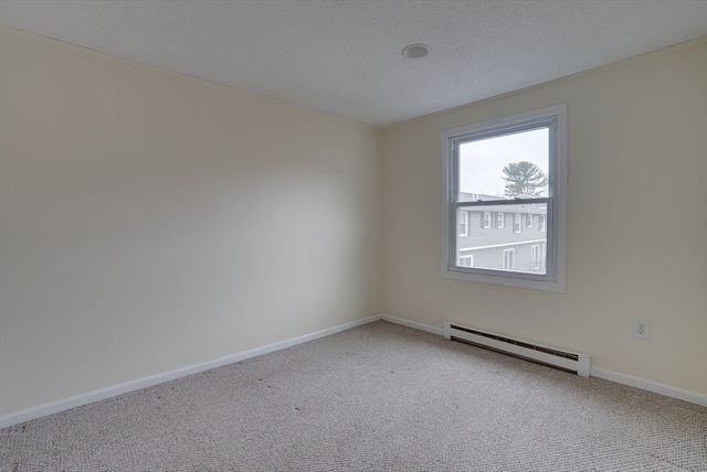 1215 Pawtucket Blvd 45, Lowell, MA 01854