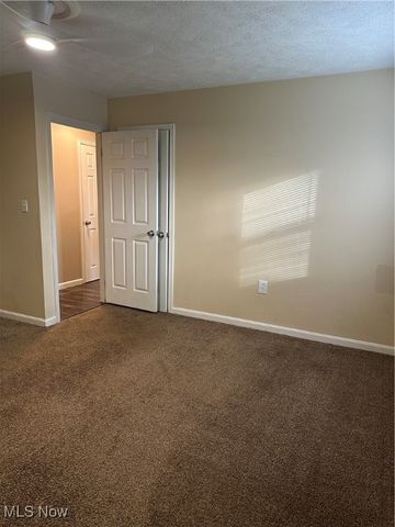 2771 Stark Drive, Willoughby Hills, OH 44094