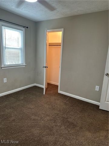 2771 Stark Drive, Willoughby Hills, OH 44094