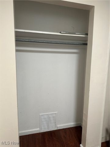 2771 Stark Drive, Willoughby Hills, OH 44094