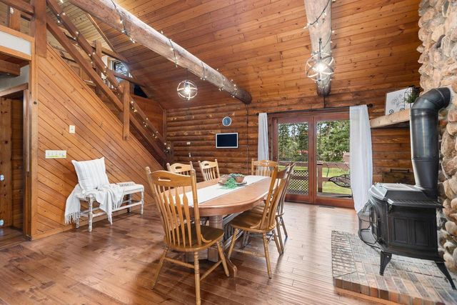 1712 E EDGEWOOD DRIVE, Appleton, WI 54913