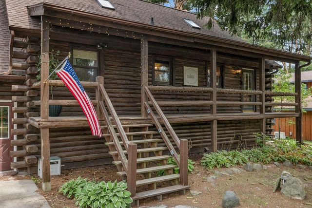 1712 E EDGEWOOD DRIVE, Appleton, WI 54913