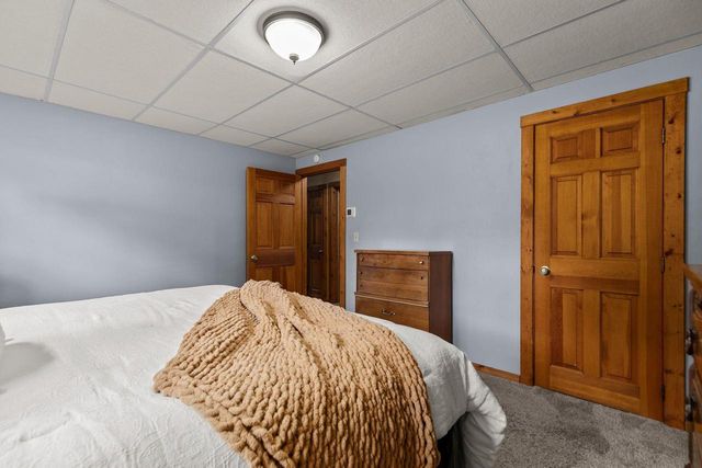 1712 E EDGEWOOD DRIVE, Appleton, WI 54913