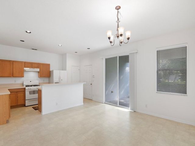 1598 78th, Vero Beach, FL 32966