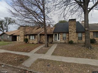 1811 Abshire Lane, Dallas, TX 75228